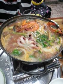 spicy seafood soup